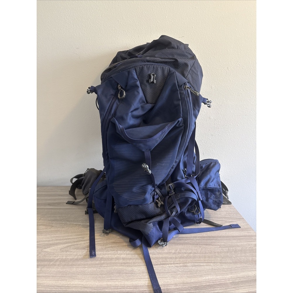 Gregory Deva 70 Womens Backpacking Pack Egyptian Blue Size WS W Rain Cover